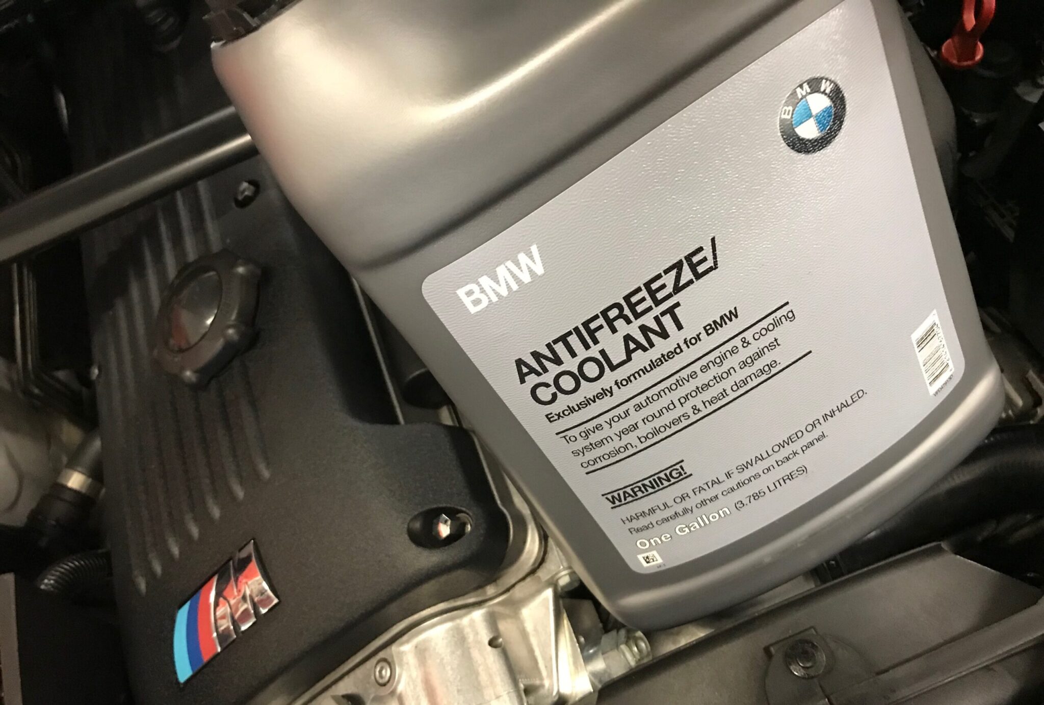 2018 bmw 320i coolant type